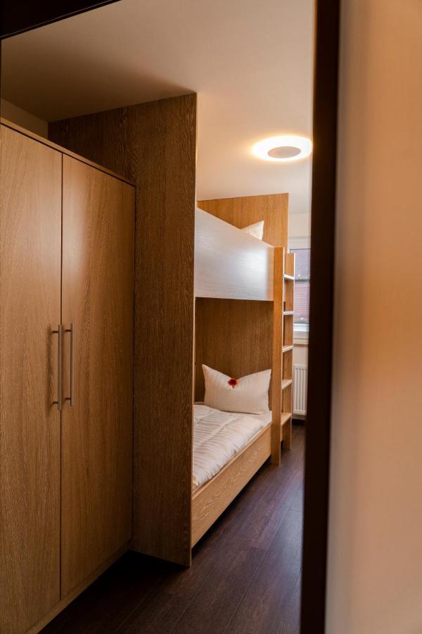 Hotel & Apartments Boehm Графенвёр Экстерьер фото